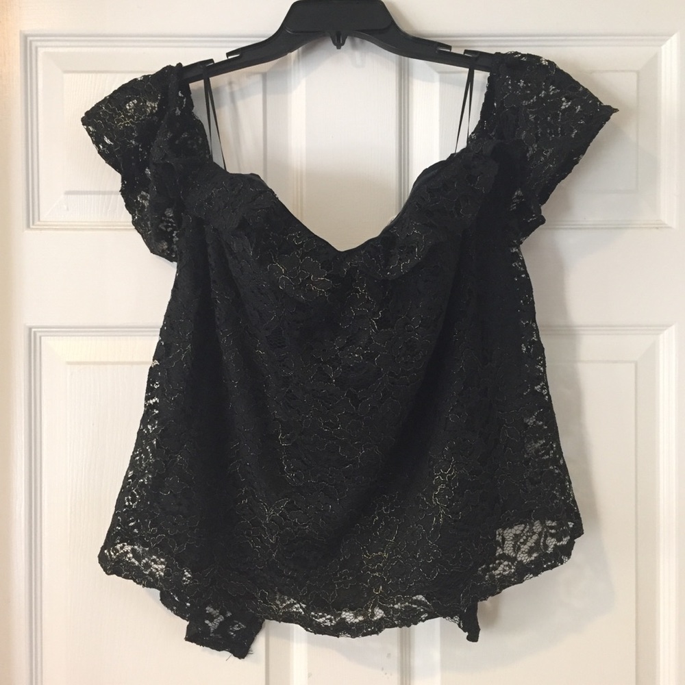 Francesca’s Top Off the Shoulder Open Back Lace L
